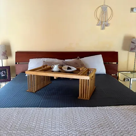 Panzió Domus Mirabilis Ancona