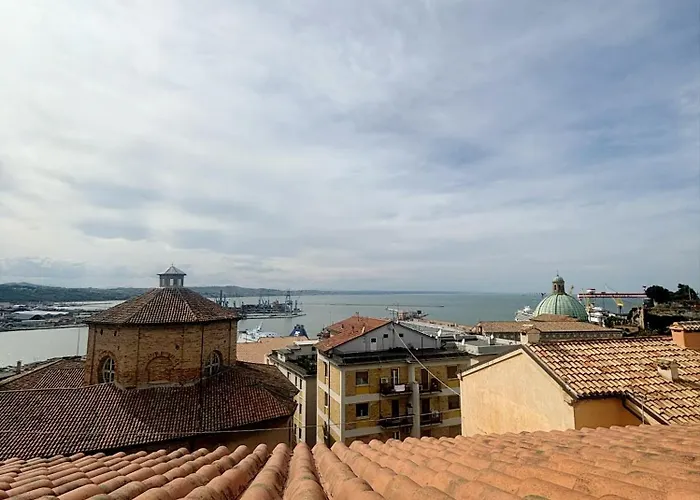 Bed and breakfast Domus Mirabilis 3*