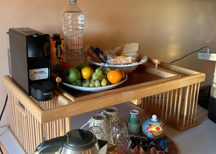 Domus Mirabilis Bed and breakfast 3*