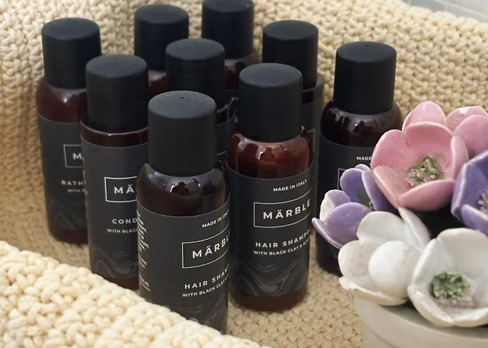 Domus Mirabilis Bed and breakfast 3*